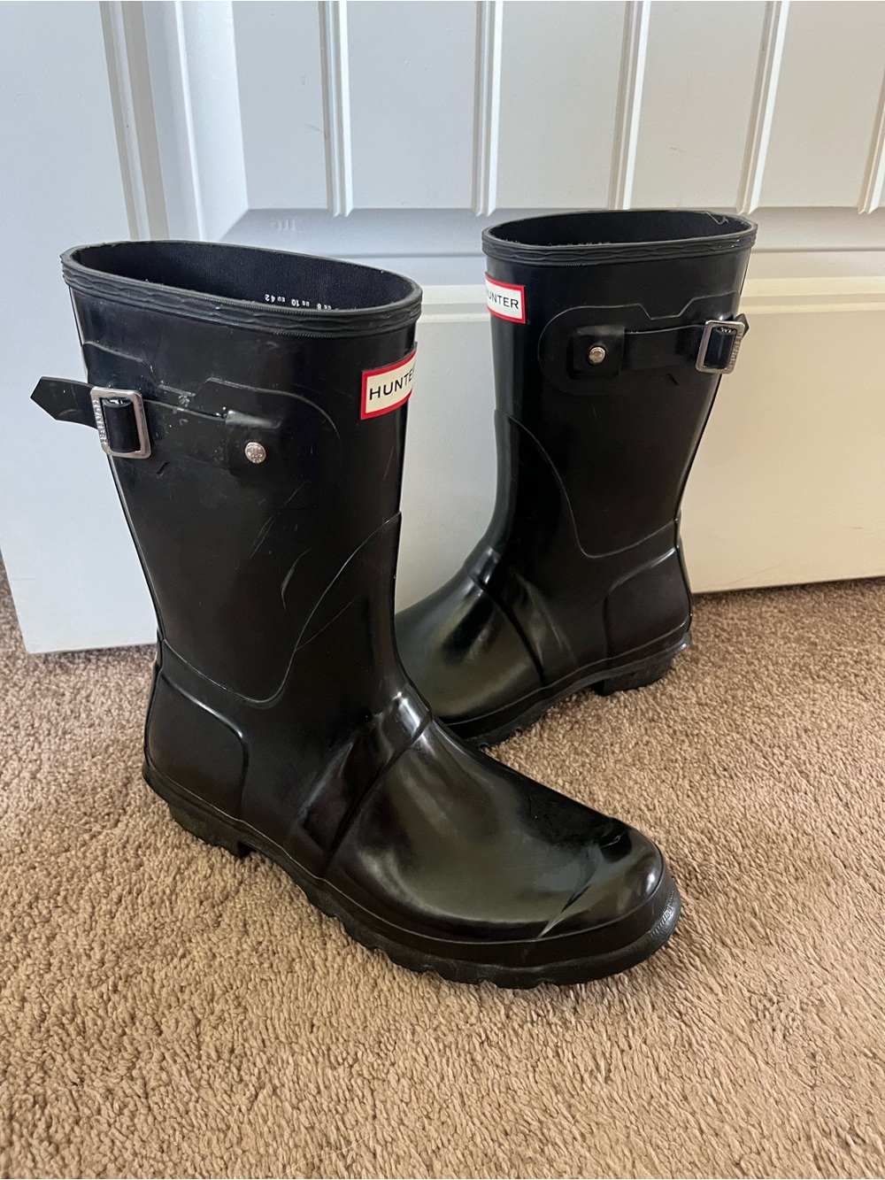 Hunter Women's 10 Rainboots.